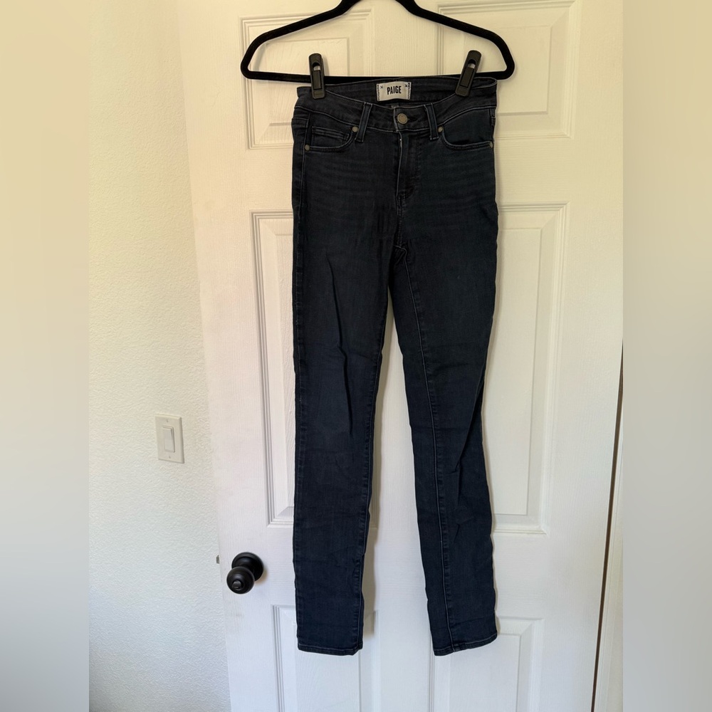 Paige Skyline Skinny Jeans — Dark Wash — Size 25
